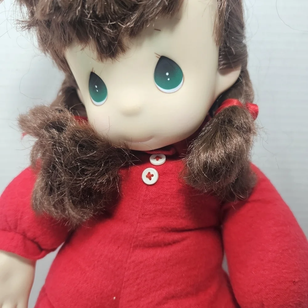 Vintag 1996 Precious Moments Red Doll with Box